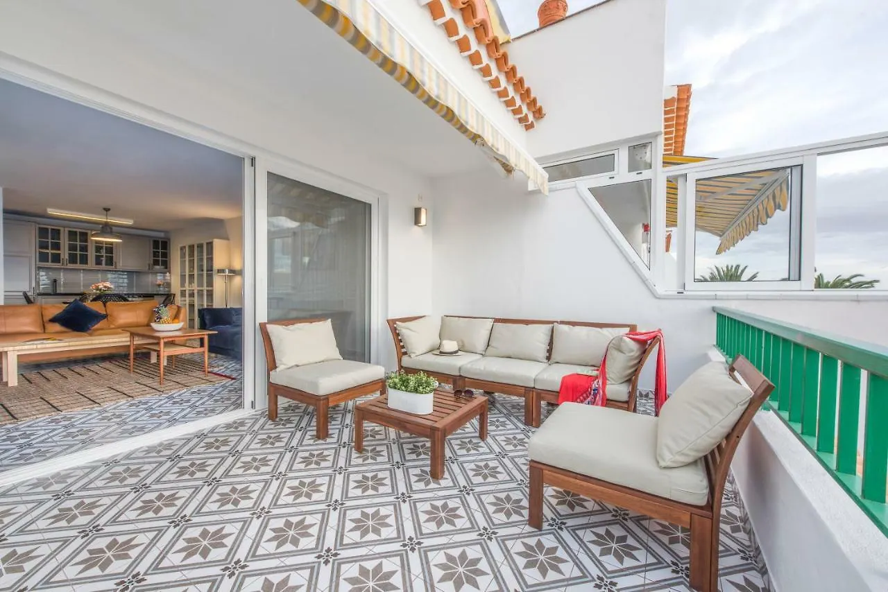 Modern, Bright And Welcoming Oceanfront Apartment プエルト・デ・サンティアゴ スペイン