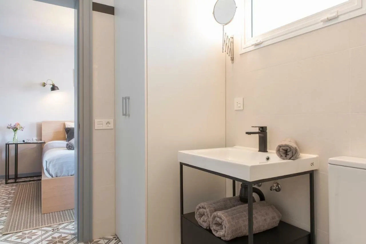 Modern, Bright And Welcoming Oceanfront Apartment プエルト・デ・サンティアゴ