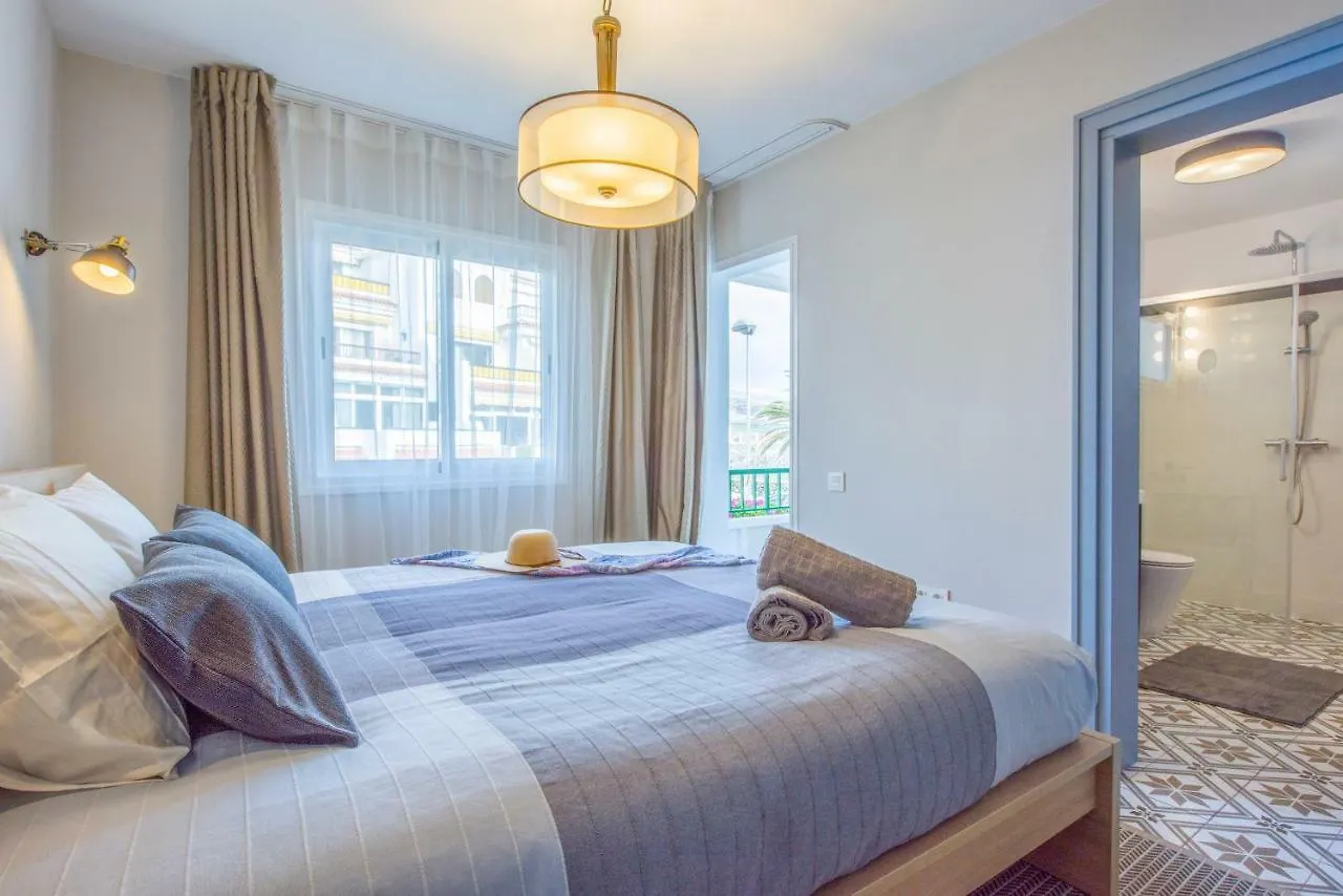 Modern, Bright And Welcoming Oceanfront Apartment プエルト・デ・サンティアゴ 0*,